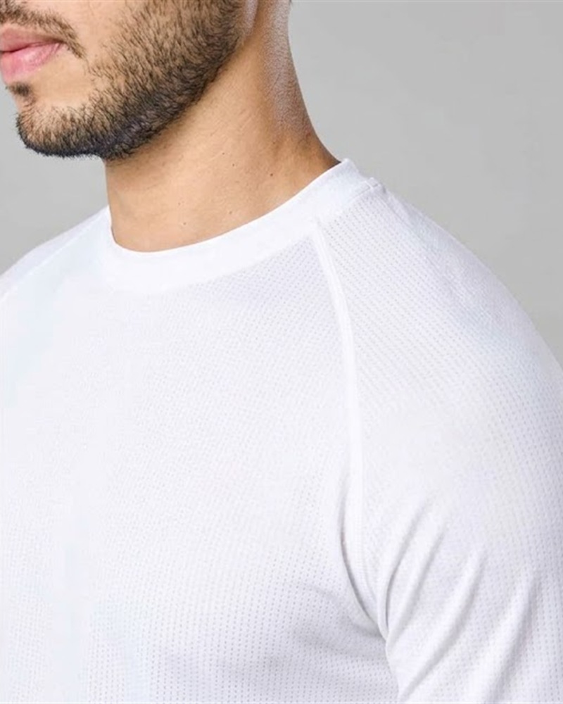 Regulation Tee in white shoulder detail